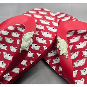 Womens Arkansas Razerback Flip Flops l Size: 7M
